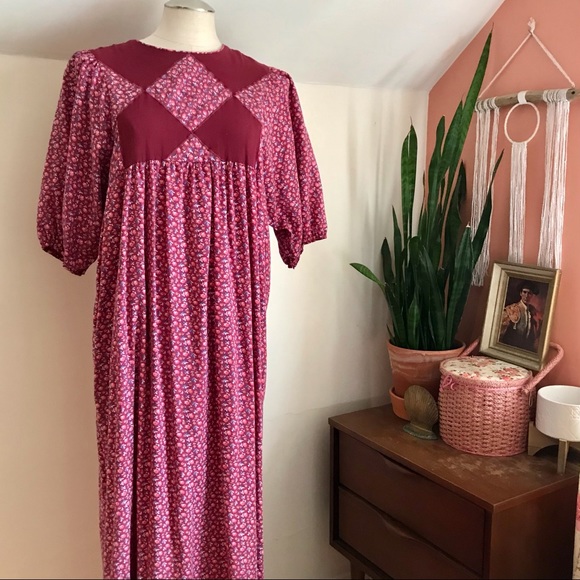 1970s Mako Hawaii Floral Cotton Maxi Dress, MuuMuu, Patchwork, Vintage, Medium - Picture 1 of 11